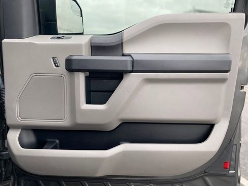 Used 2020 Ford F150 XL w/ Equipment Group 101A Mid image 10