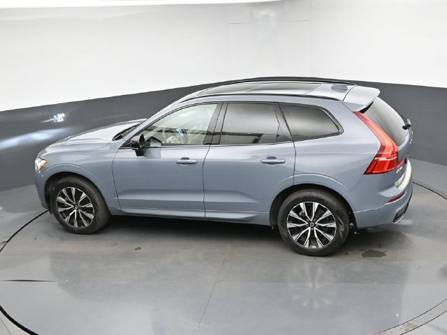 Used 2024 Volvo XC60 B5 Plus w/ Protection Package Premier AWD/4WD image 44