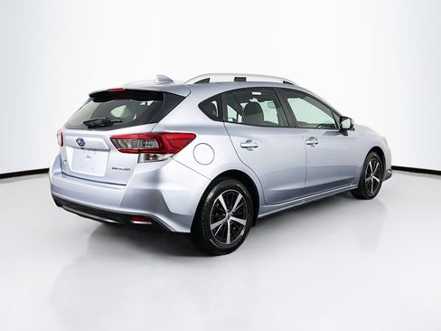 Used 2022 Subaru Impreza Premium image 8