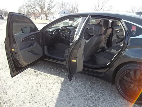 Used 2014 Chevrolet Impala LT Eco w/ Convenience Package image 7