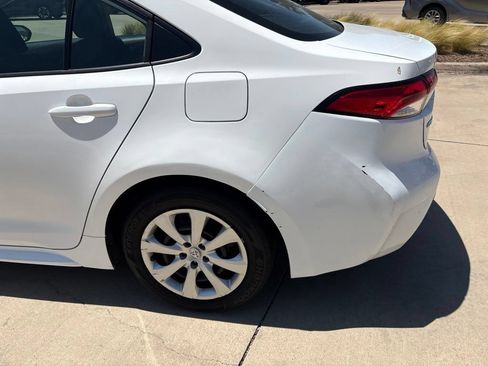 Used 2024 Toyota Corolla LE FWD image 3