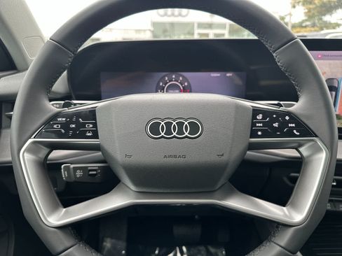 Used 2026 Audi Q3 quattro 2.0T AWD/4WD image 24