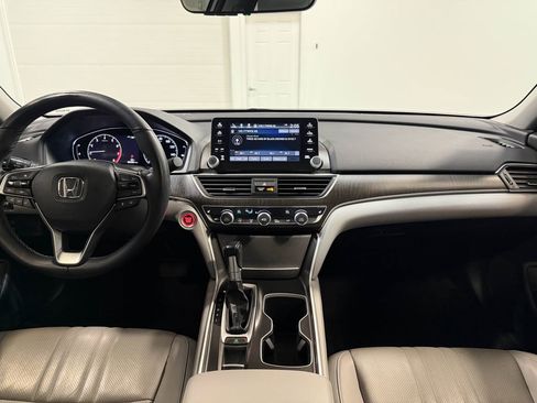 Used 2018 Honda Accord EX-L image 18