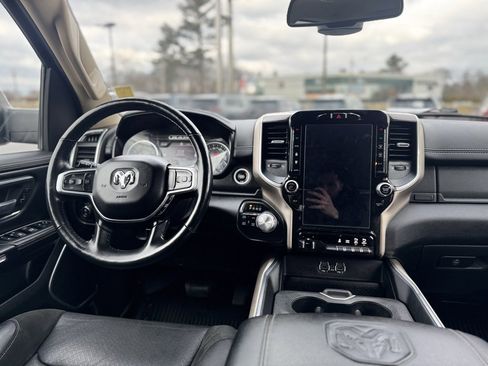 Used 2020 RAM 1500 Laramie image 11