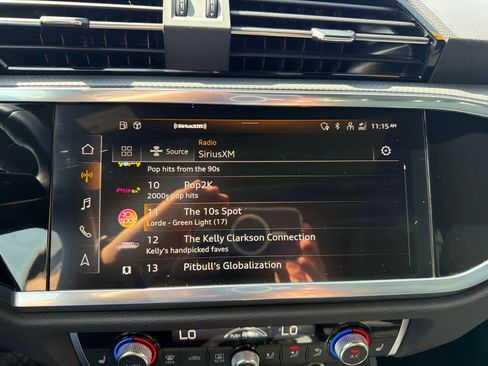 Used 2023 Audi Q3 2.0T Premium Plus w/ Premium Plus Package image 25