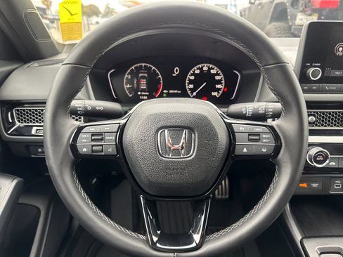 Used 2023 Honda Civic Sport image 22