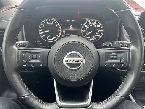 Certified 2021 Nissan Rogue SV w/ Premium Package image 23