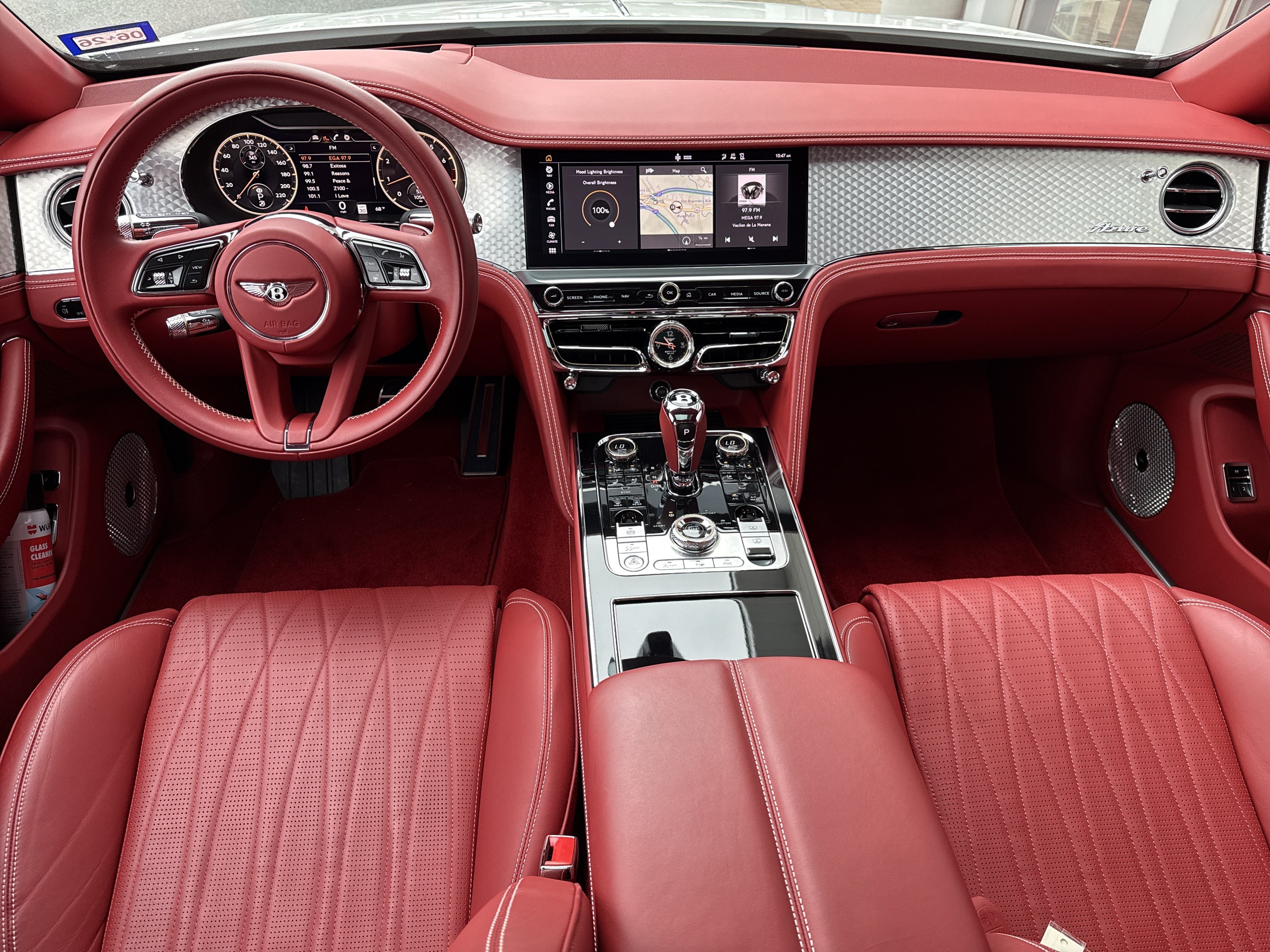 Used 2023 Bentley Flying Spur Azure AWD/4WD image 4