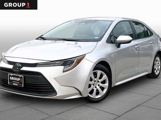 Used 2023 Toyota Corolla LE FWD video 1