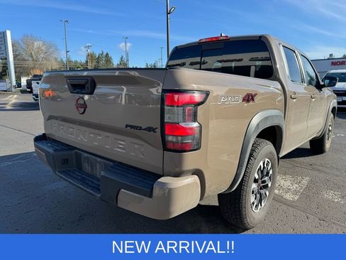Used 2024 Nissan Frontier PRO-4X image 4