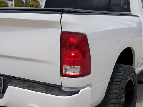 Used 2013 RAM 1500 Express AWD/4WD image 11