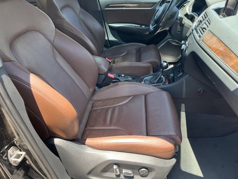 Used 2018 Audi Q3 2.0T Premium Plus w/ Premium Plus Package FWD image 16