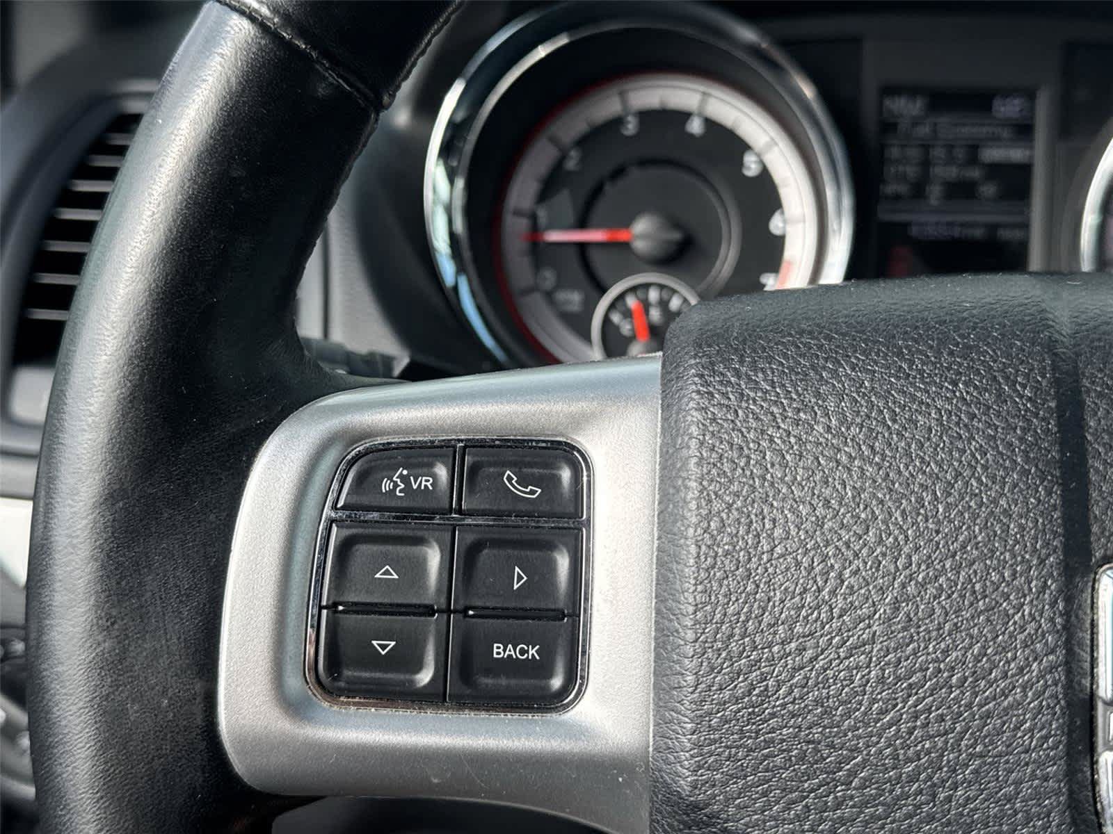 Used 2019 Dodge Grand Caravan GT FWD image 18