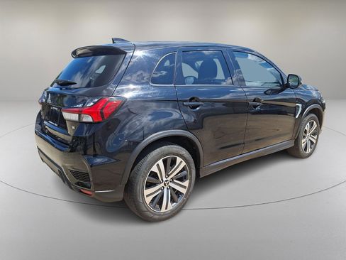 Used 2021 Mitsubishi Outlander Sport SE FWD image 11