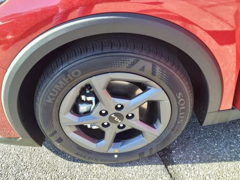 New 2025 Kia K4 LXS image 14