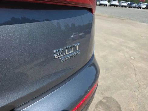 Used 2018 Audi Q5 Prestige w/ Prestige Package AWD/4WD image 12