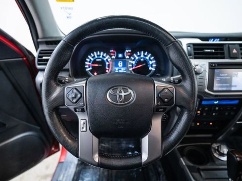 Used 2016 Toyota 4Runner Limited image 17