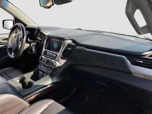 Used 2017 Chevrolet Tahoe LT image 29