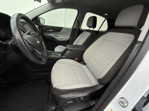 Used 2022 Chevrolet Equinox LT FWD image 26