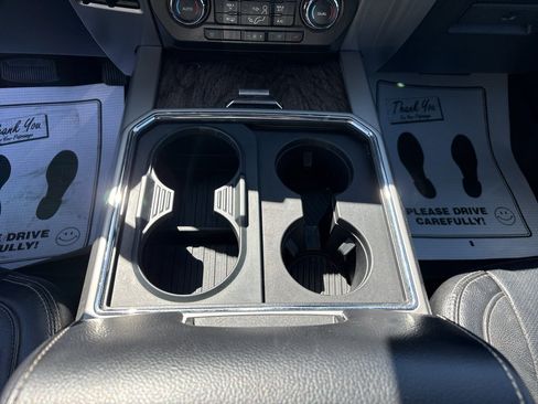 Used 2017 Ford F350 Lariat w/ Lariat Value Package AWD/4WD image 16