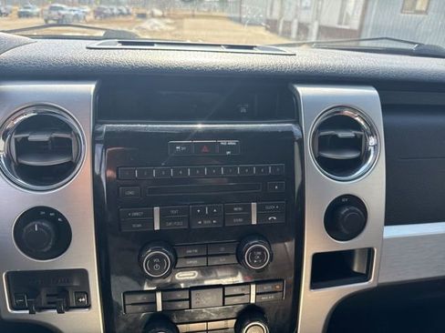 Used 2011 Ford F150 Platinum image 17