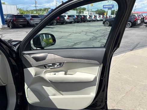 Used 2023 Volvo XC90 B6 Plus w/ Protection Package AWD/4WD image 37