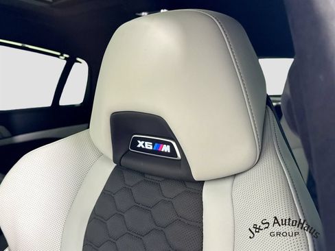 Used 2021 BMW X6 M w/ Executive Package AWD/4WD image 41