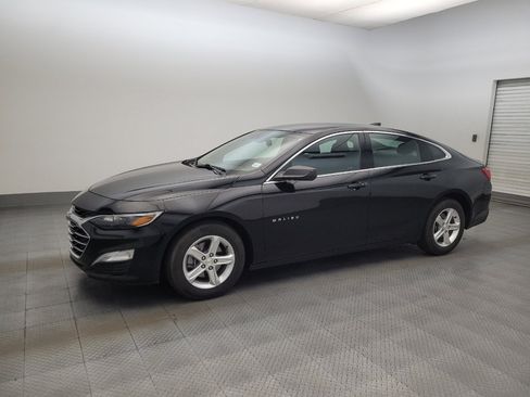 Used 2024 Chevrolet Malibu LS FWD image 2