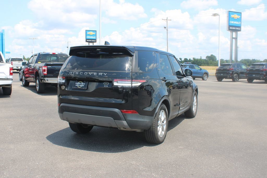 Used 2019 Land Rover Discovery SE AWD/4WD image 9
