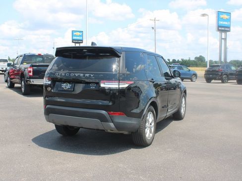 Used 2019 Land Rover Discovery SE AWD/4WD image 9