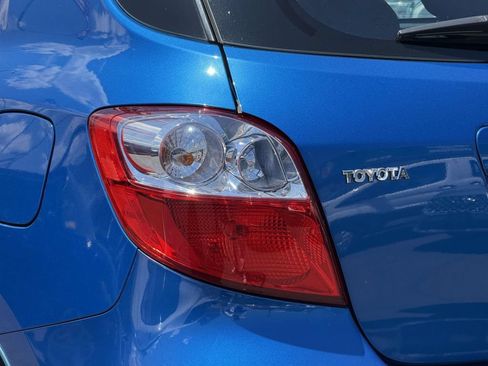 Used 2009 Toyota Matrix S AWD/4WD image 11