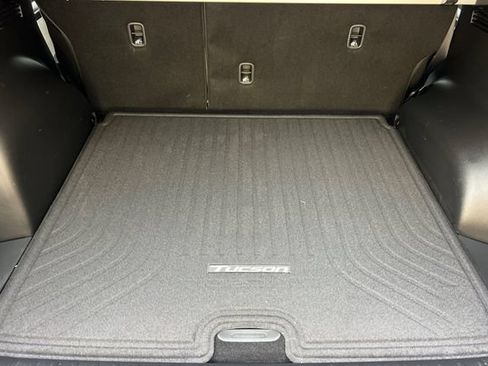 Certified 2025 Hyundai Tucson SEL FWD image 19
