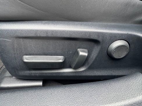 Used 2019 Lexus IS 300 F Sport w/ F Sport Package image 12