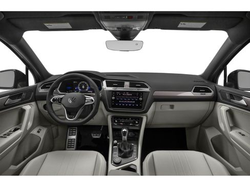 Used 2024 Volkswagen Tiguan SE R-Line FWD image 7