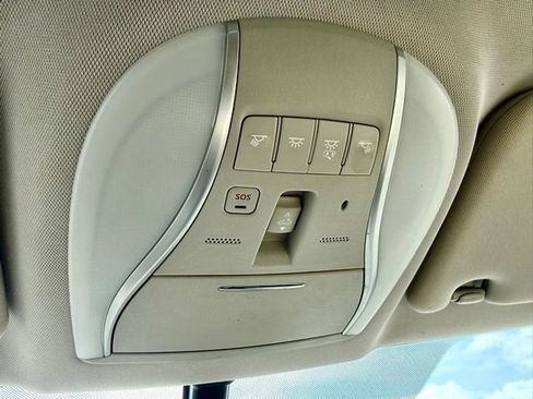 Used 2019 INFINITI QX60 Luxe w/ Essential Package image 19