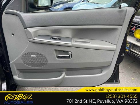Used 2007 Jeep Grand Cherokee SRT8 AWD/4WD image 33
