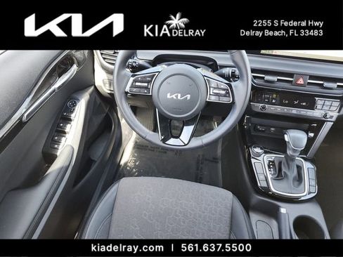 Used 2024 Kia Seltos S FWD image 11