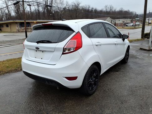 Used 2016 Ford Fiesta SE w/ Cold Weather Package image 3