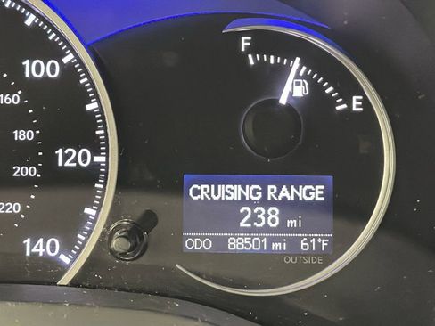 Used 2012 Lexus CT 200h Premium w/ Premium Audio Pkg image 13