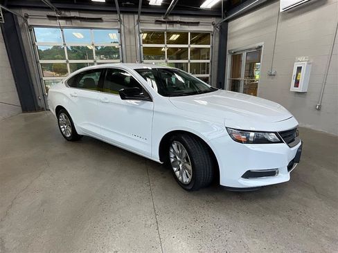 Used 2018 Chevrolet Impala LS FWD image 7