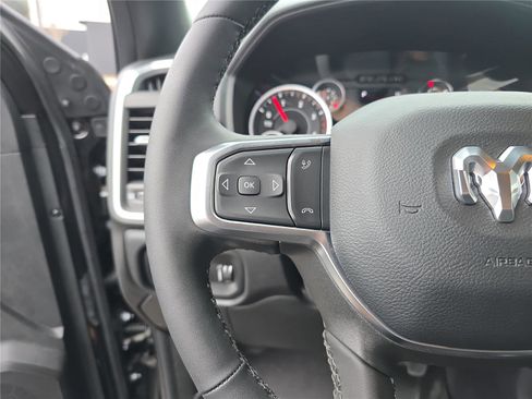 New 2026 RAM 2500 Big Horn AWD/4WD image 34