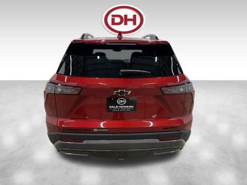 Used 2025 Chevrolet Equinox ACTIV w/ Safety and Technology Package AWD/4WD image 11