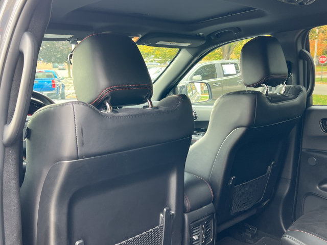 Used 2025 Dodge Durango GT AWD/4WD image 43