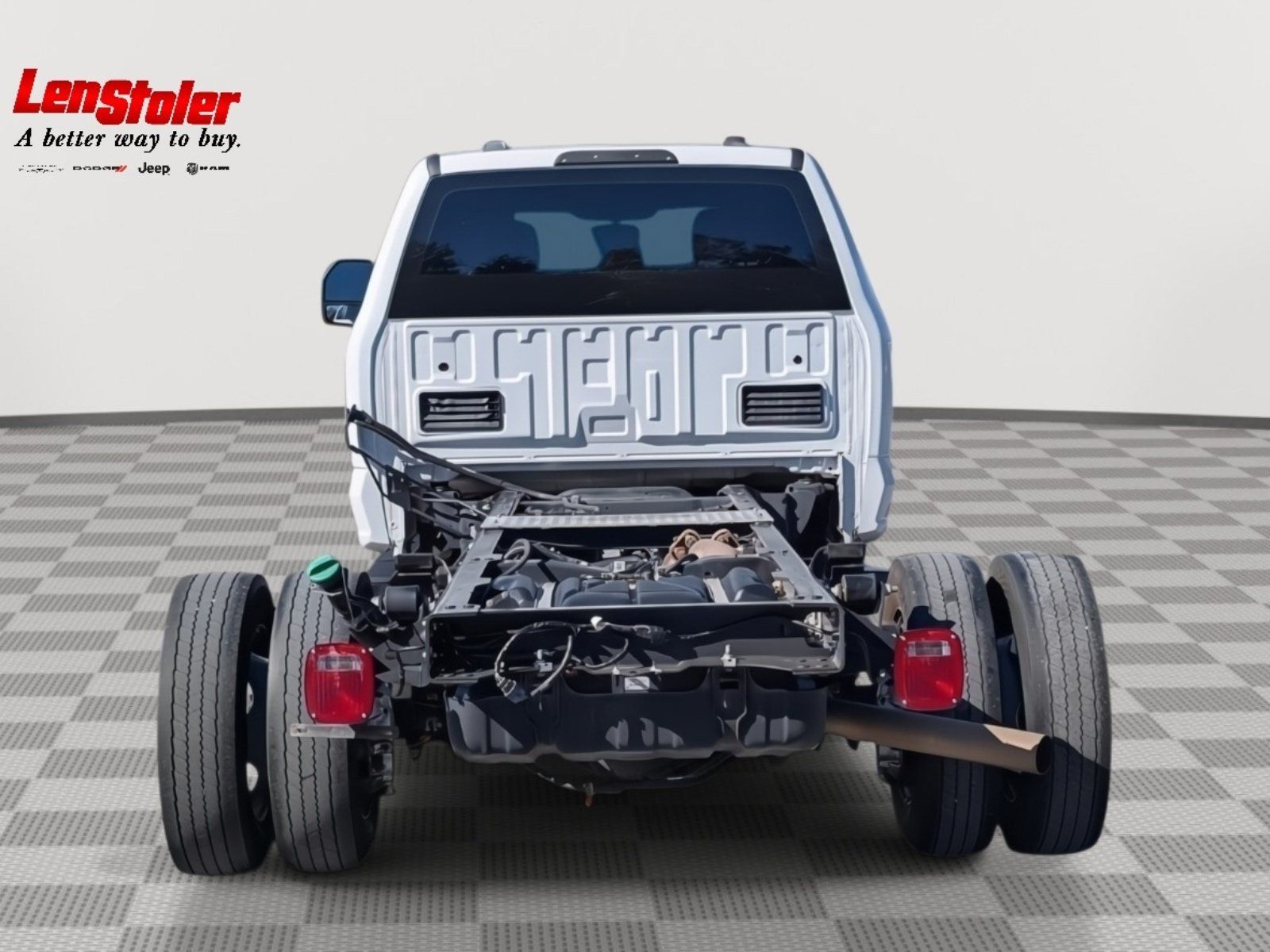 Used 2024 Ford F550 4x4 Crew Cab Super Duty image 4