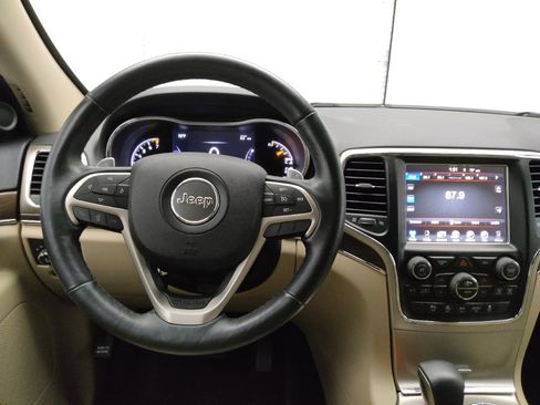 Used 2016 Jeep Grand Cherokee Limited RWD image 22