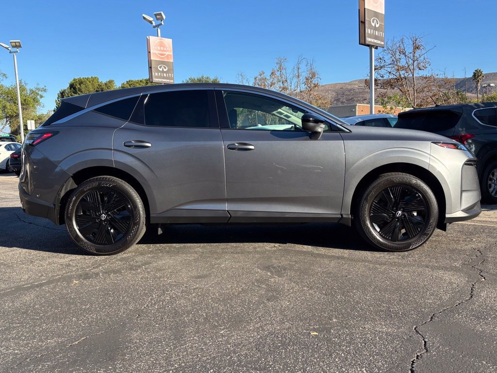 Certified 2025 Nissan Murano SV AWD/4WD image 2