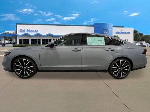 New 2026 Honda Accord Touring image 2