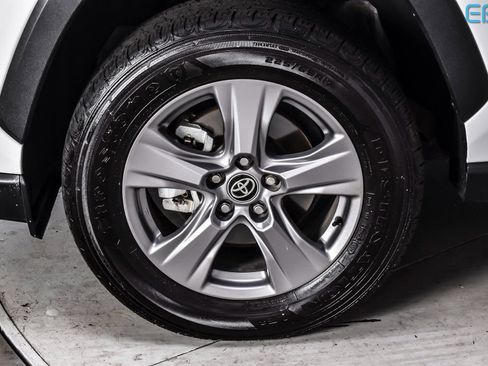 Used 2025 Toyota RAV4 LE image 10