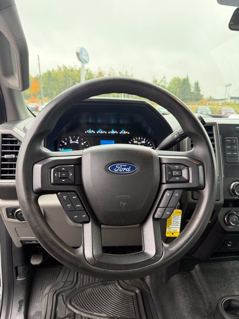Used 2019 Ford F250 XL w/ Power Equipment Group AWD/4WD image 18