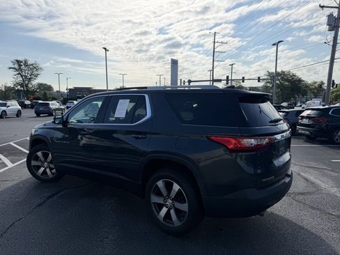 Used 2018 Chevrolet Traverse LT FWD image 4